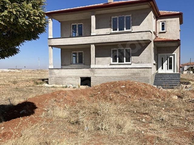 KAZIMKARABEKİR İLÇESİNDE GÜZEL KONUMLU MÜSTAKİL EV