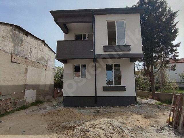 KEŞAN YUKARI ZAFERİYE MAHALLESİNDE SATILIK YENİ YAPI 2+1 DAİRE