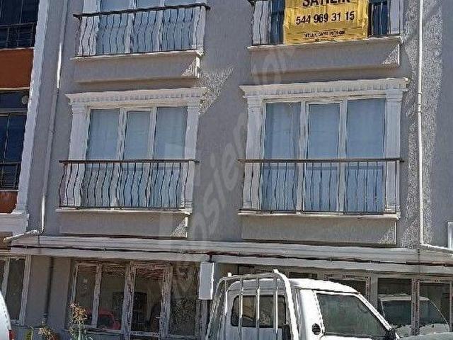 Keşan Aşağı Zaferiye mah Anafartalar caddesi camii arkasi Satılık Arakat 2+1 Ebeveyn banyolu daire