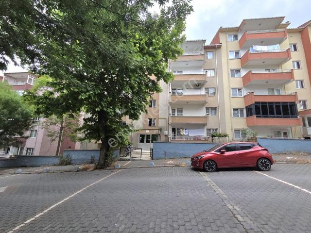 Keşan Çamlıkent Sitesinde Satılık 2+1 Daire