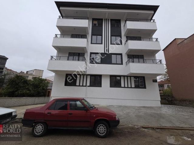 Keşan Büyük Cami Ma. Modern Mimarisi Olan Lüks 1+1 Satılık Daire