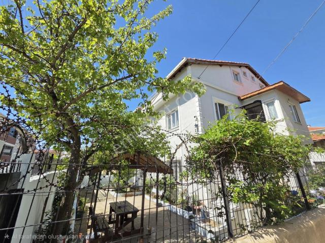 Keşan Hastane Caddesinde Müstakil Binada Kiralık 2+1 Daire