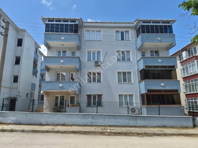 Keşan İspat Camiinde, Ferah Ve Kullanışlı 3+1 Satılık Daire