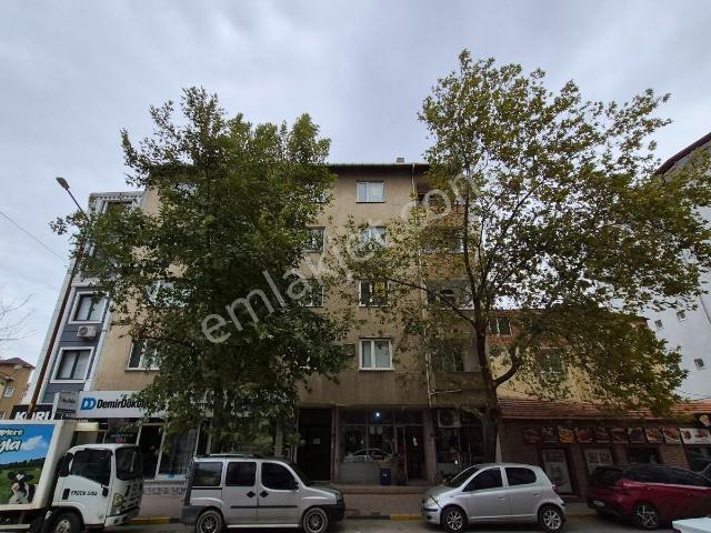 Keşan İspatcami'de Kiralık Ara Kat Kapalı Mutfaklı 1+1 Daire