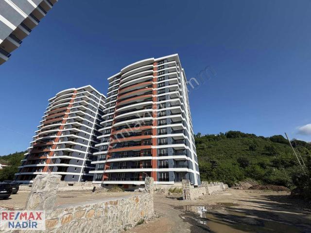 Keşapta Deniz Ve Doğa Manzaralı Lüx Havuzlu 3+1 Satılık Daire