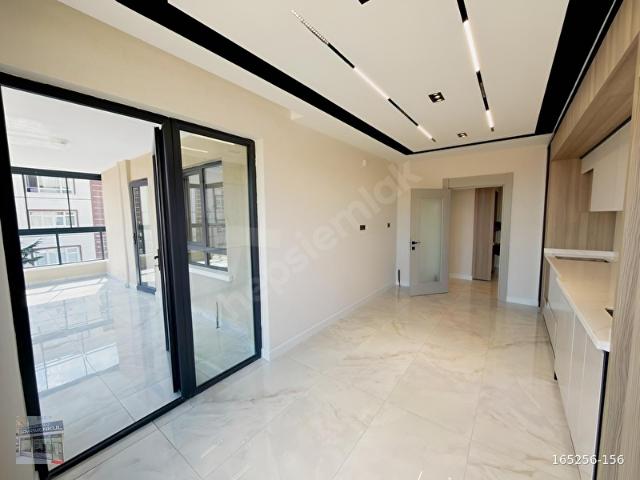 KEÇİÖREN KARAKAYADA TERAS BALKONLU FUL+FUL ULTRA LÜX 3+1 DAİRE