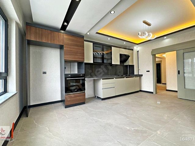 KEÇİÖREN HİSAR'DA SIFIR BİNADA SİTE KONSEPTİNDE E.BANYOLU 145m2 KÖŞE DAİRE 3+1