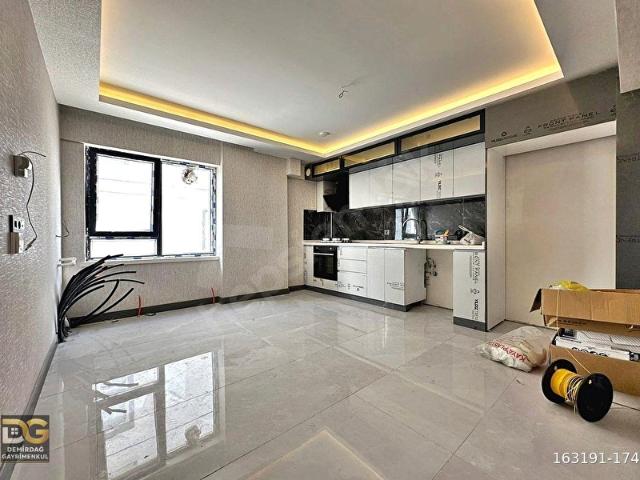 KEÇİÖRENDE 4+1 ÇİFT BANYO MERKEZİ KONUMDA DEMİRDAĞ GAYRİMENKUL