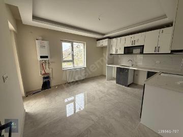 KEÇİÖRENDE 3+1 ORTA KATTA ACİL SATILIK YAPILI İSKANLI DAİRE