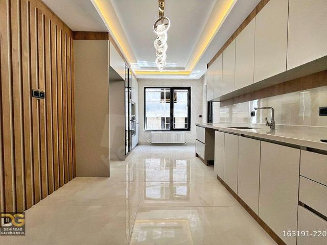 KEÇİÖREN'DE SİTE KONSEPTİNDE SATILIK DAİRE DEMİRDAĞ GAYRİMENKUL