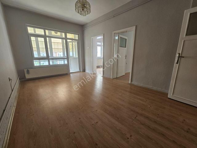 Keçiören Turyap 'tan Tepebaşı Cuma Sk. 2+1 Üst Kat Kiralık Daire