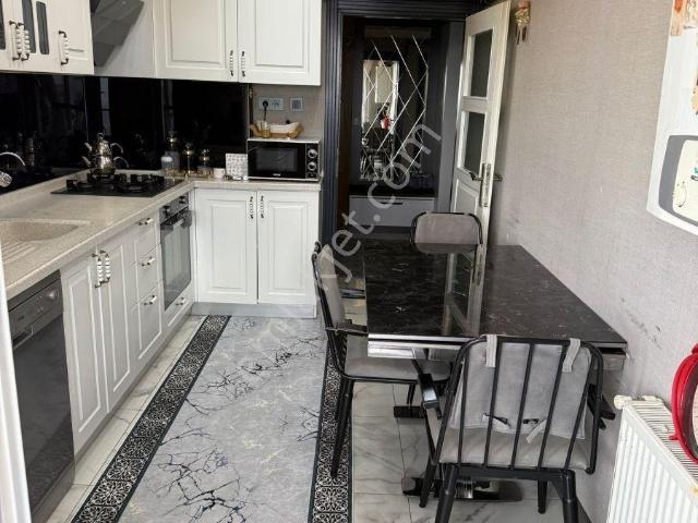 Keçiören Yayla Mah.orta Kat Ankara Manzaralı Full Yapılı 3+1