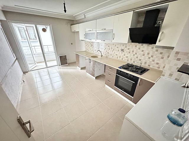 Keçiören Atapark Cad Üzerinde Giriş Altı Daire Kök Tapu Daire