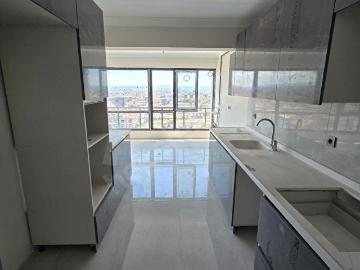 Keçiören Bağlarbaşı Mah.'de 3+1 Katta Sıfır Kiralık Site Dairesi