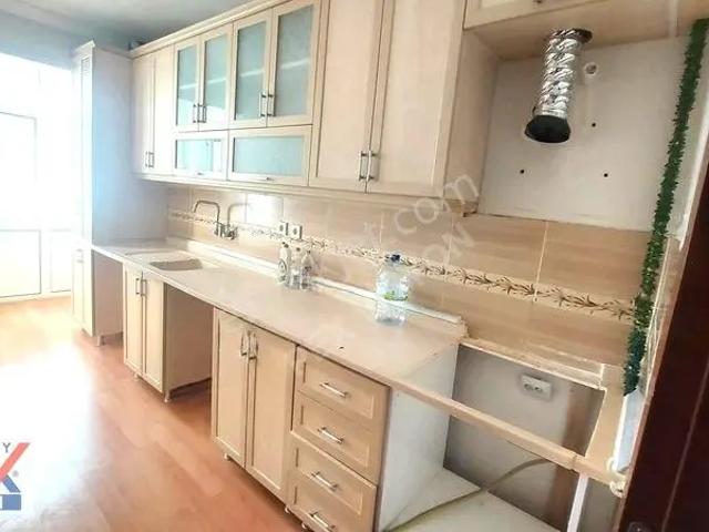 Keçiören Belediyesi Metro Yanı Arakat 3+1 Kiralık Daire