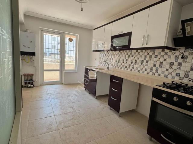 Keçiören De Cadde Kenarı Acil 3+1 Giriş Daire