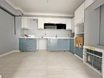 Keçiören De Site İçinde Full Krediye Uygun Sıfır Geniş 3.5+1 Manzaralı Daire