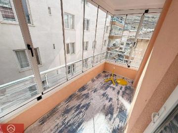 Keçiören Etlik Yayla Mah. Kat Konumunda Y.giriş 3+1 Kiralık Daire