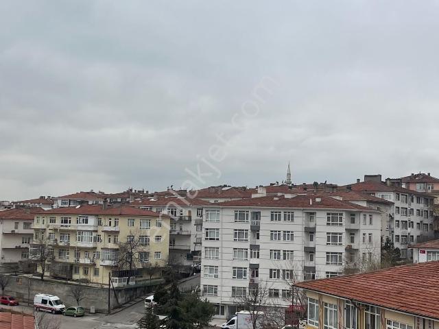 Keçiören'de Satılık 5+1 Geniş Teraslı Çatı Dubleks