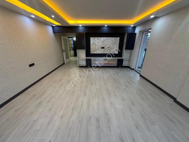 Keçiörende 3+1 3 Katta Full Yapılı Geniş Kusursuz Kiralık Daire