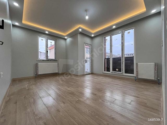 KEMAL TÜRKLER MAHALLESİNDE 3+1 ÇATI DUBLEKS DAİRE ÇİFT MUTFAKLI
