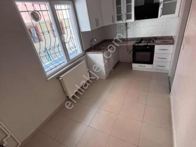Kemalettin Mah.kiralık Kapalı Mutfaklı,geniş 1+1