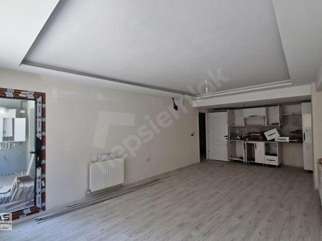 Kemalpaşa Armutluda Sıfır 1+1 Yüksek Giriş Ön Cephe Daire