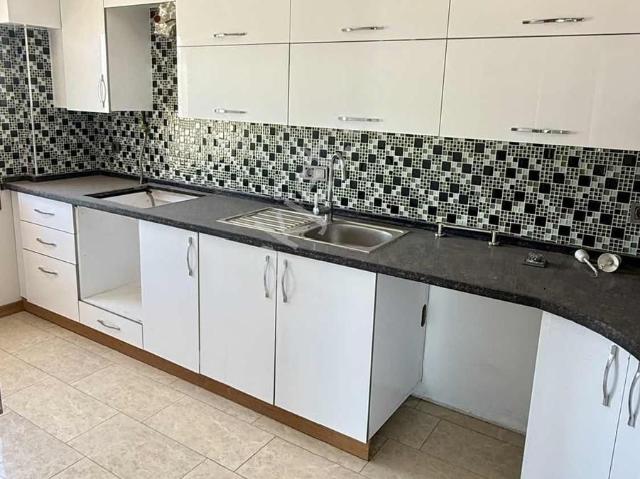 Kemalpaşa Atatürk Mahallesi'nde 3+1 Kiralık Daire