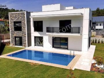 Kemalpaşa Kızılüzüm Kiralık 620 M2 7+1 Villa