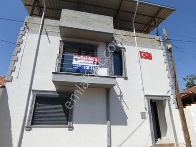 Kemalpaşa Halilbeyli Köyünde 250 M2 4+1 Villa