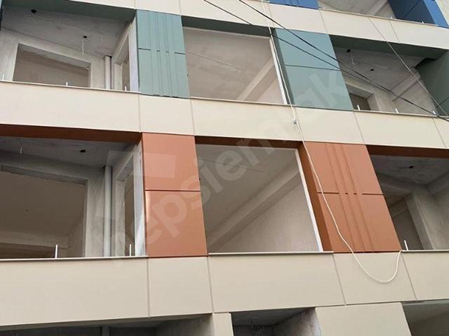 Kemalpaşa M.A.E. mahallesin'de Bahçeli 2+1 Lüks Proje Daire
