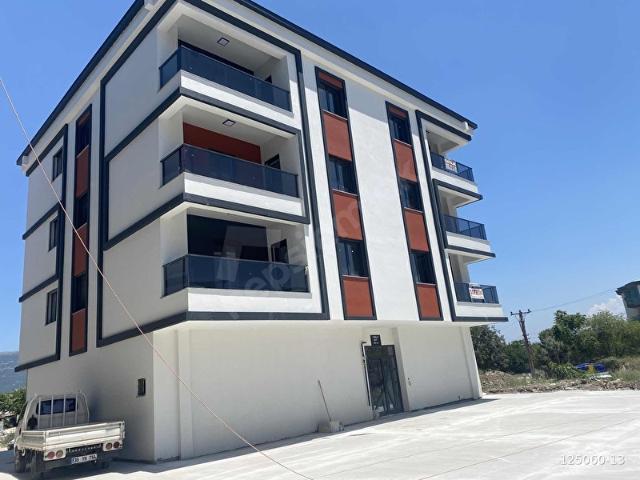 Kemalpaşa Merkezde 3 cepheli Geniş ferah daire