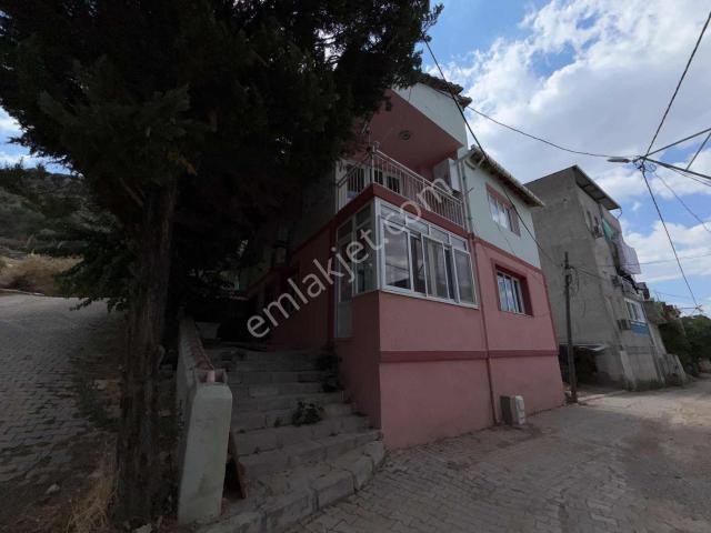 Kemalpaşa Soğukpınar Mahallesinde 2+1 Kiralık Daire
