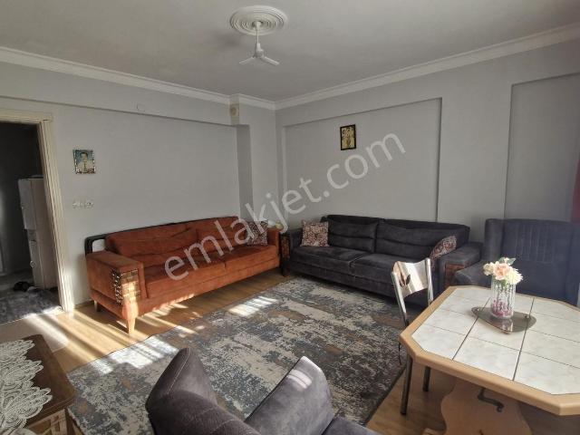 Kemalpaşa Satılık 2+1 Krediye Uygun Kapalı Mutfak Merkezi Daire