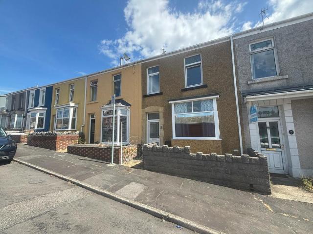 Kemble Street, Brynmill. Swansea 1 bed terraced house to rent £450 pcm £104 pw