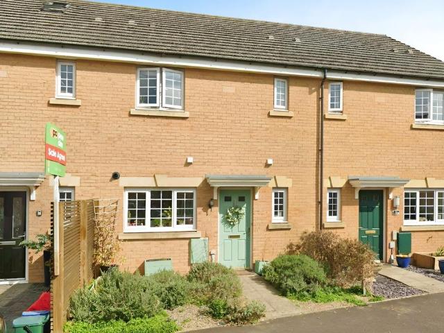 Kemble Road, Monmouth, NP25 3 bed terraced house to rent £1,250 pcm £288 pw