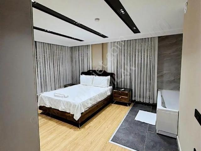 Kemer Çamyuva'da Müstakil Havuzlu Eşyalı Kiralık Villa