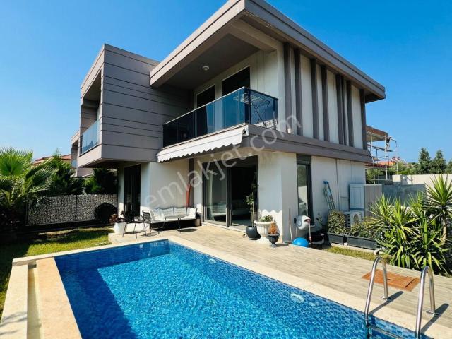 Kemer Çamyuva'da Konforlu Satılık Müstakil Villa. Говорим По русски!