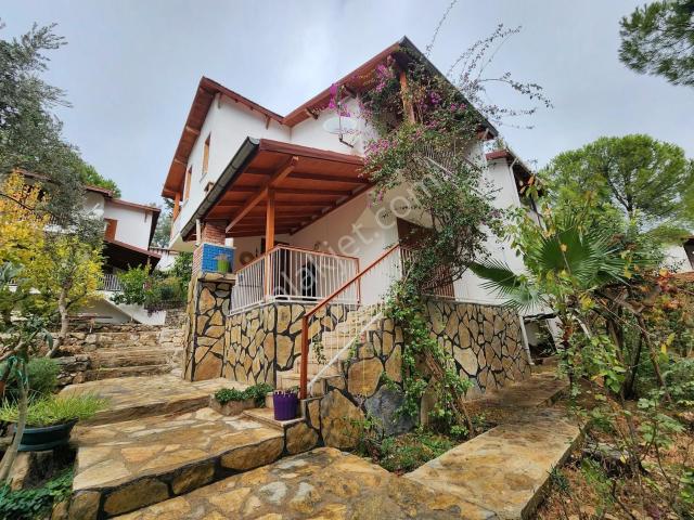 Kemer Beycik Dağkent Sitesi'nde Satılık 2+1 Dubleks İkiz Villa