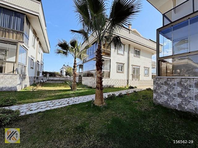 Kemer kuzdere 2+1 bahçe katı site içinde geniş daire