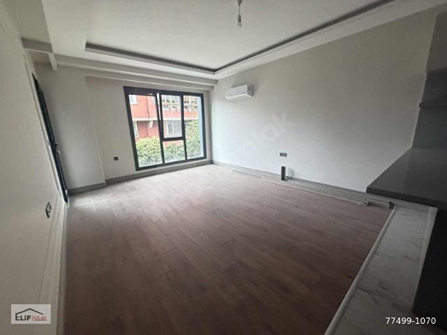 Kemerburgaz Mimar Sinan'da Sitede Havuzlu & Saunalı KiralıK 2+1