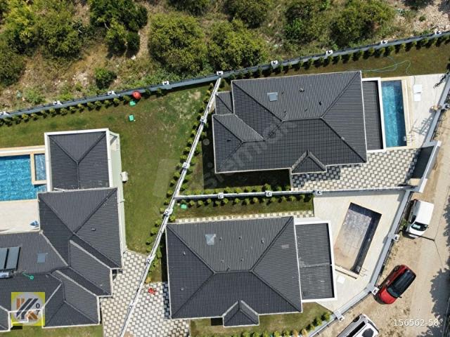 KEMER'DE 2+1 HAYALİNİZDEKİ MÜSTAKİL YAŞAM İÇİN HAZIR VİLLALAR