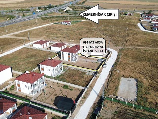 KEMERHİSAR'DA_692 M2 ARSA İÇİ_4+1_FUL YAP._EŞYALI_SATILIK VİLLA