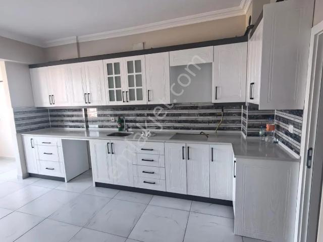 Kemerhisar Satılık 3+1 Daire
