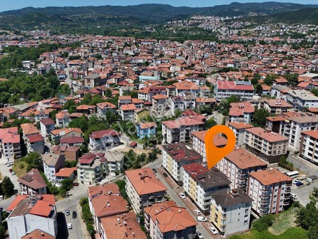 Kemerköprü Mahallesinde 1+1 Eşyalı Kiralık Daire