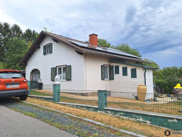 Kemeten: Geräumiges Haus in ruhiger Aussichtslage