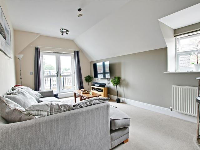 Kemnal Court, 285 Main Road, Sidcup, Kent DA14, 2 bed flat to rent, £1,725 pcm | PrimeLocation