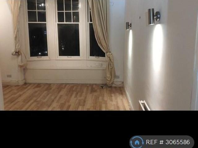 Kemp Street, Hamilton, ML3 2 bed flat to rent £995 pcm £230 pw