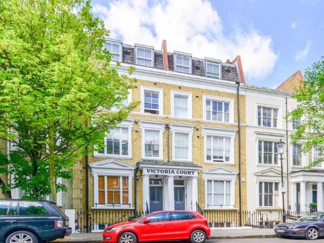 Kempsford Gardens, Earls Court. 2 bed flat to rent £5,200 pcm £1,200 pw