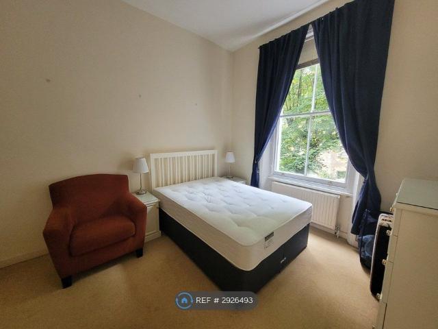 Kempsford Gardens, London SW5, 1 bed flat to rent, £2,200 pcm | PrimeLocation